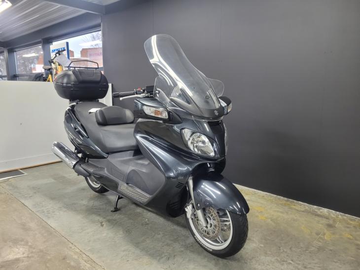 SUZUKI BURGMAN 650 AN 12/01/2010 31597km