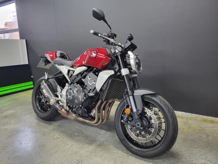HONDA CB 1000 R 20/10/2021 3896KM