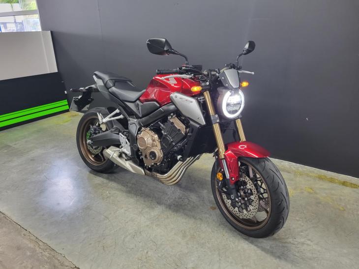 HONDA CB 650 R 09/08/2021 11798 KM
