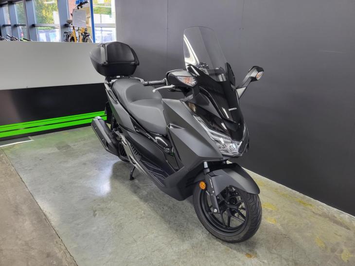 HONDA FORZA 125 06/03/2018 4661 KM