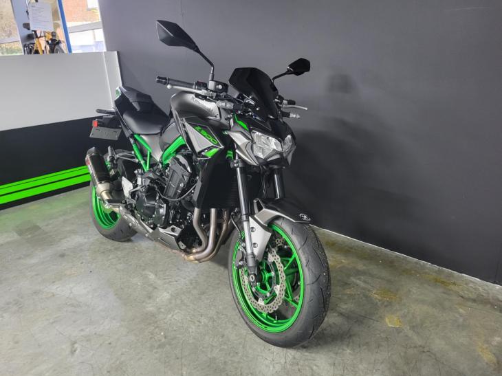 KAWASAKI Z 900 PERFORMANCE BTW MOTOR 08/03/2023 1606 KM